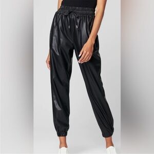 New BLANKNYC Faux Leather Joggers Pants Solid Black Size 24